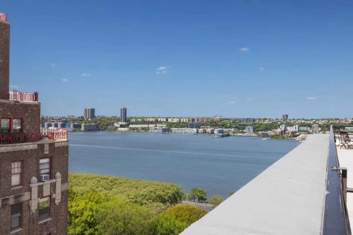 2BR Condo for Sale in New York, NY