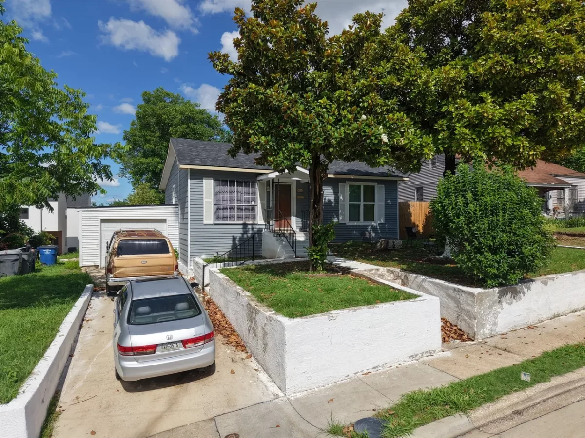 3BR House for Sale in Dallas, TX