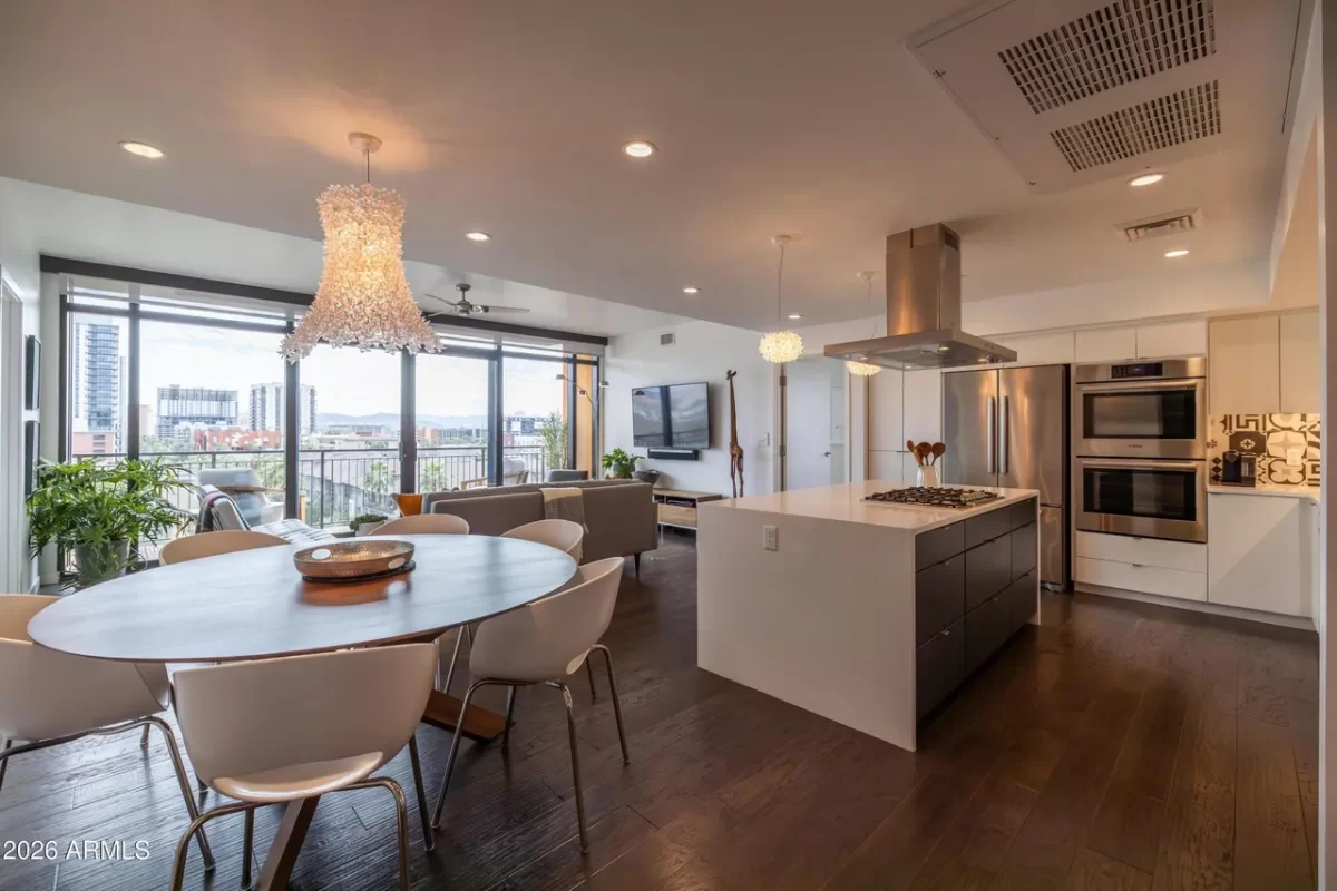 2BR Condo for Sale in Phoenix, AZ