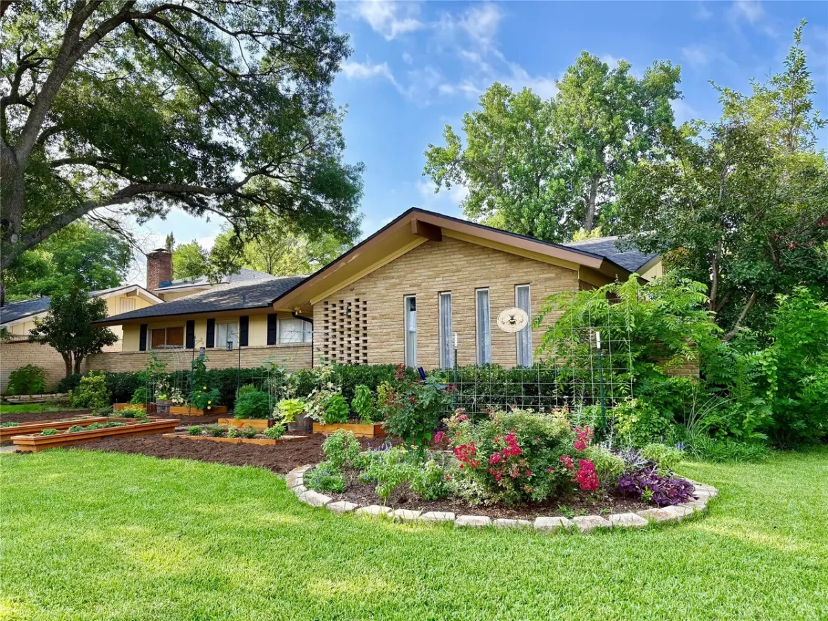 3BR House for Sale in Dallas, TX