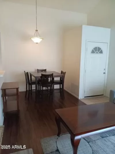 2BR Apartment for Rent in Phoenix, AZ