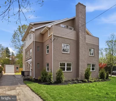 4BR Townhouse for Sale in Narberth, PA