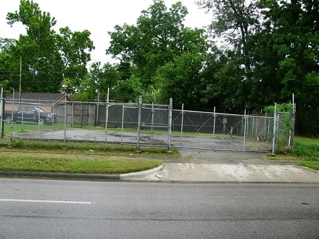 Land for Sale in Houston, TX
