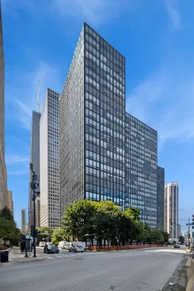 3BR House for Sale in Chicago, IL