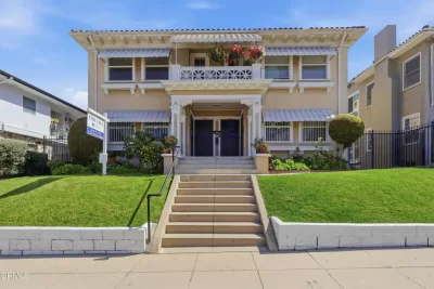 8BR Multi-Family for Sale in Los Angeles, CA