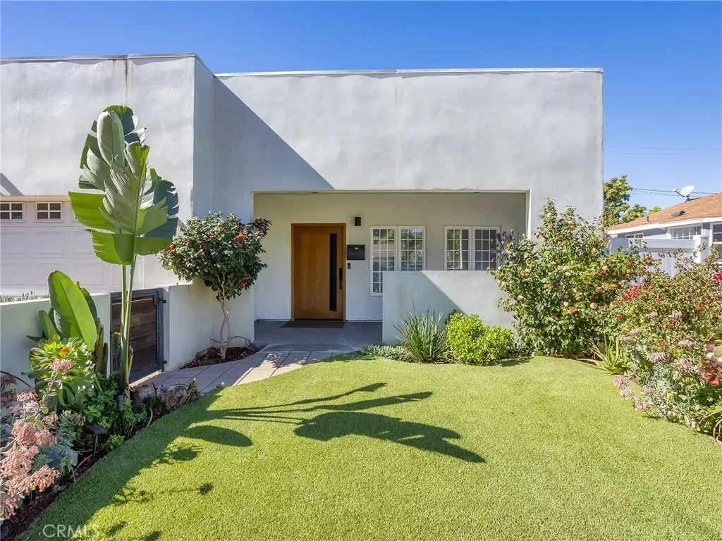 3BR House for Sale in Burbank, CA
