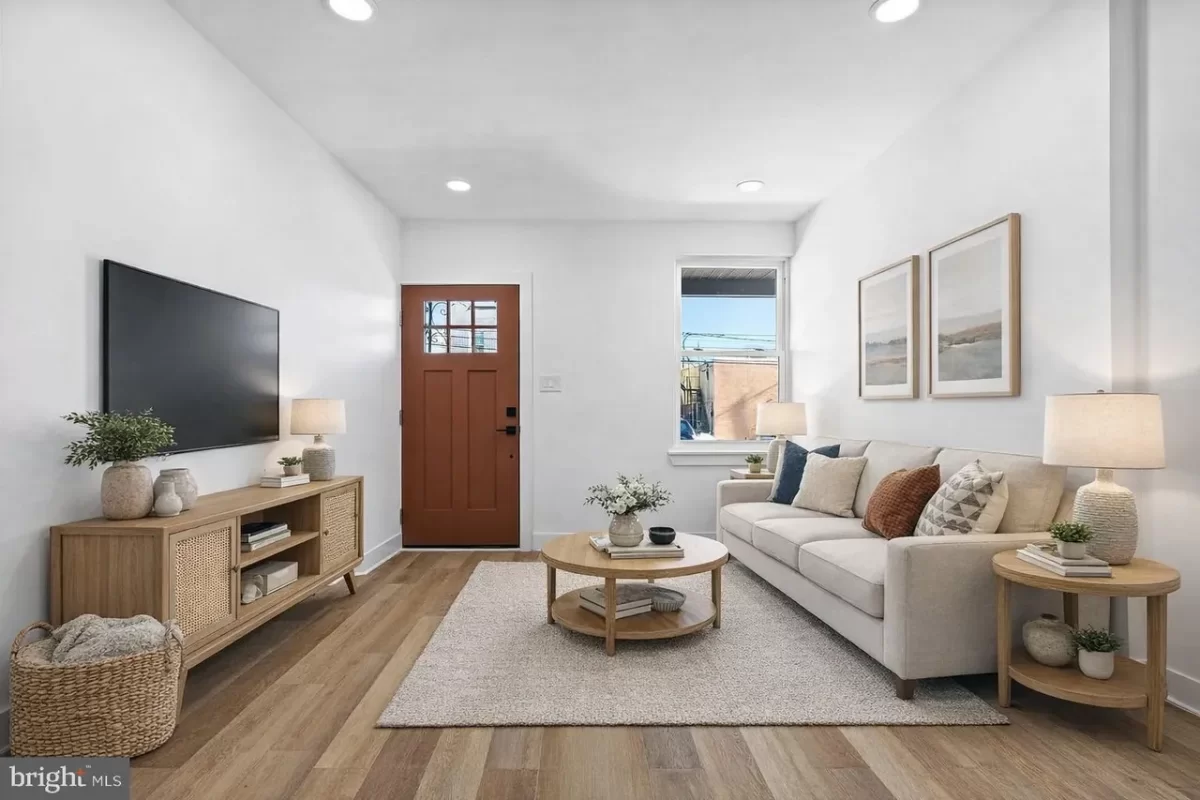 2BR Townhouse for Rent in Philadelphia, PA