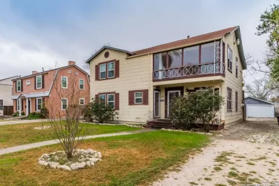 2BR House for Rent in San Antonio, TX