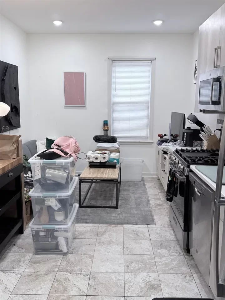 2BR Multi-Family for Rent in Jersey City, NJ