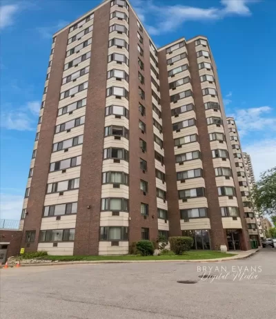 2BR House for Rent in Chicago, IL
