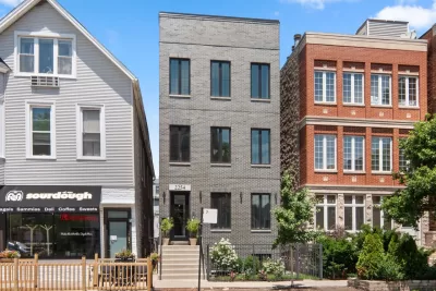 4BR Condo for Sale in Chicago, IL