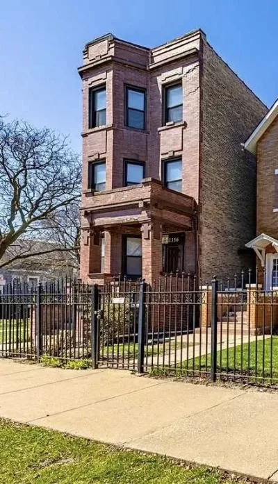 2BR Apartment for Rent in Chicago, IL