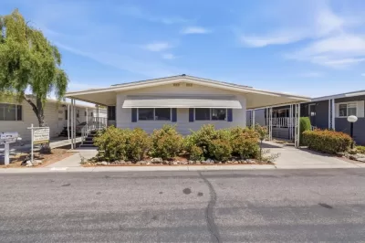 2BR Mobile Home for Sale in San Jose, CA