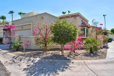 3BR Townhouse for Sale in Phoenix, AZ