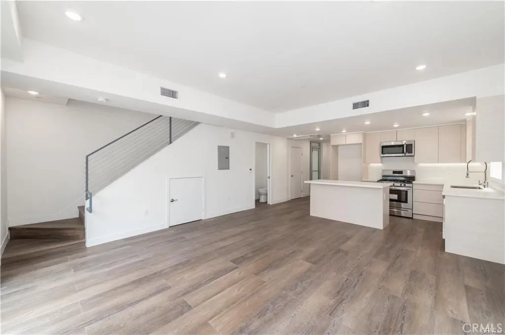 3BR House for Rent in Los Angeles, CA