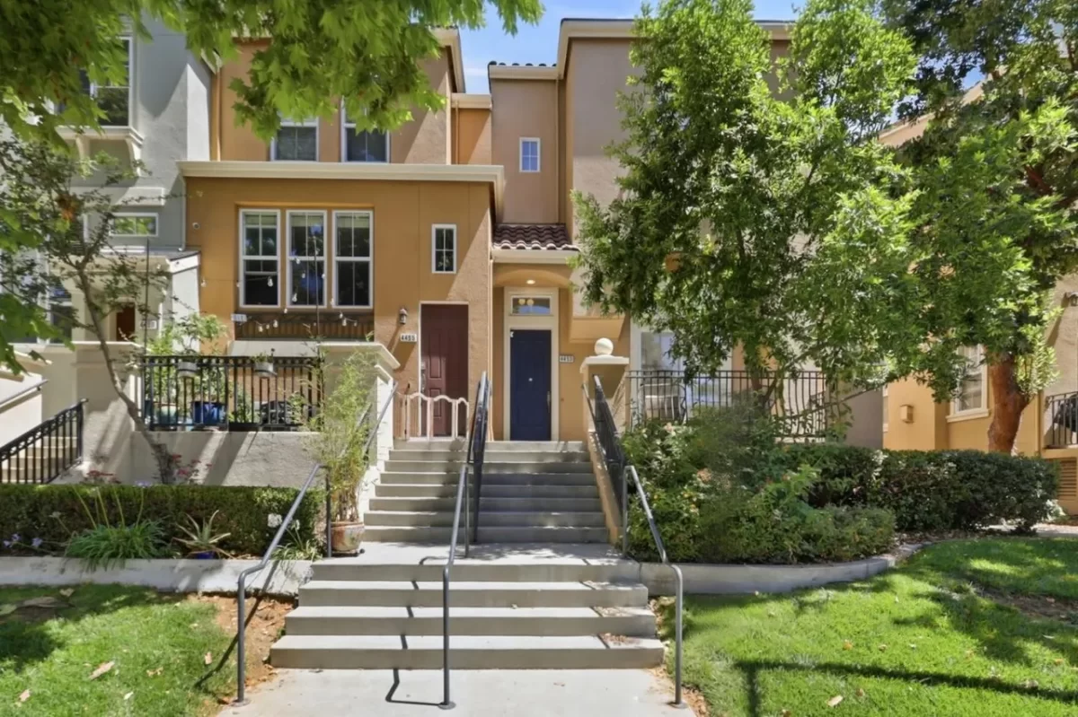 3BR Townhouse for Sale in Santa Clara, CA