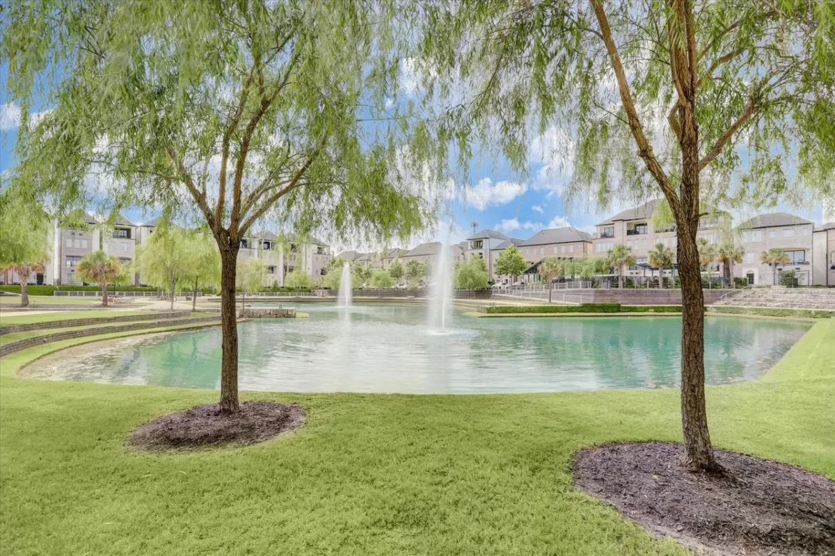 3BR Townhouse for Sale in Houston, TX