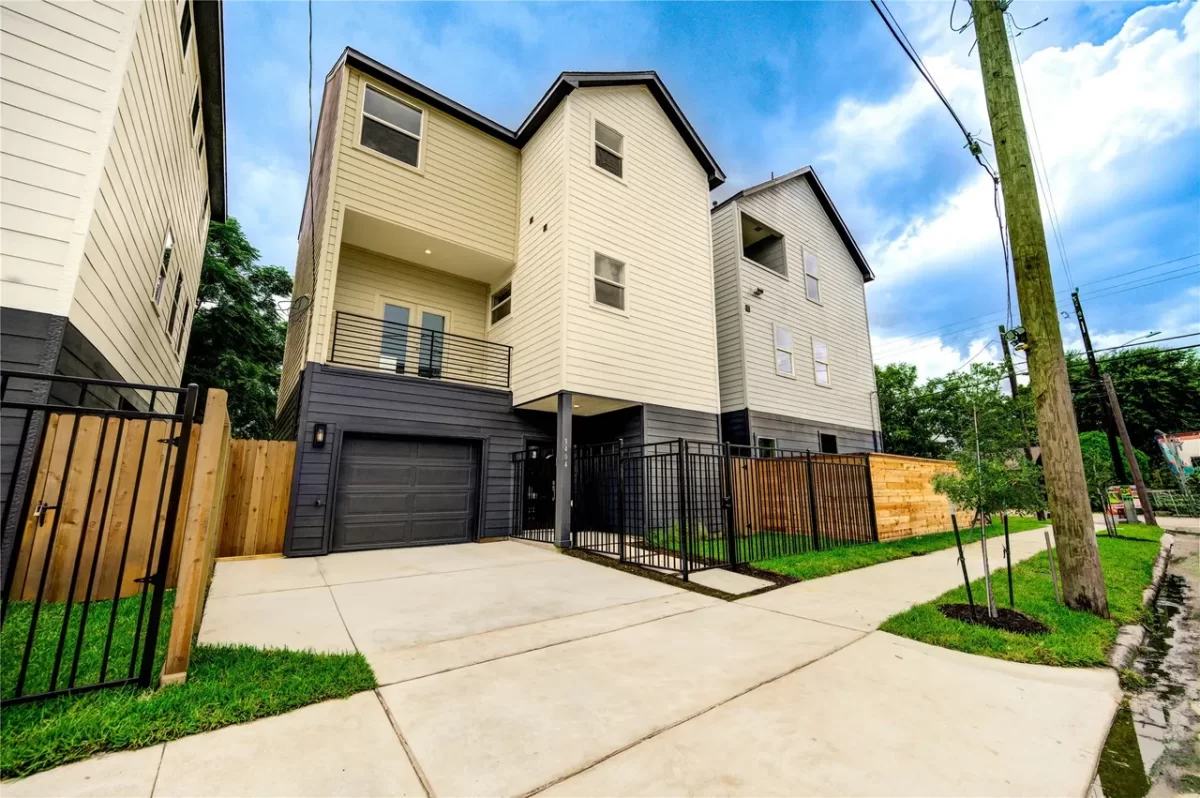 3BR House for Sale in Houston, TX