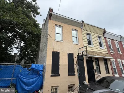 2BR Townhouse for Sale in Philadelphia, PA