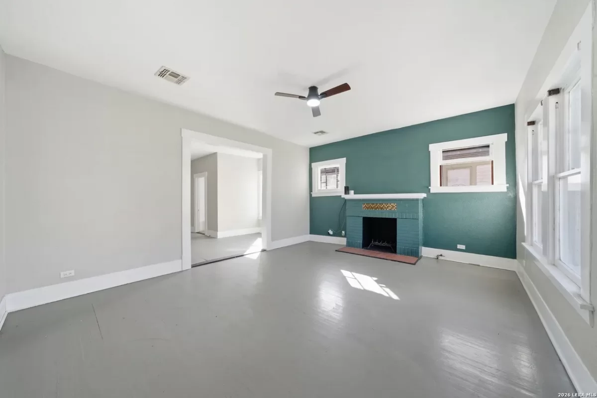 2BR House for Rent in San Antonio, TX