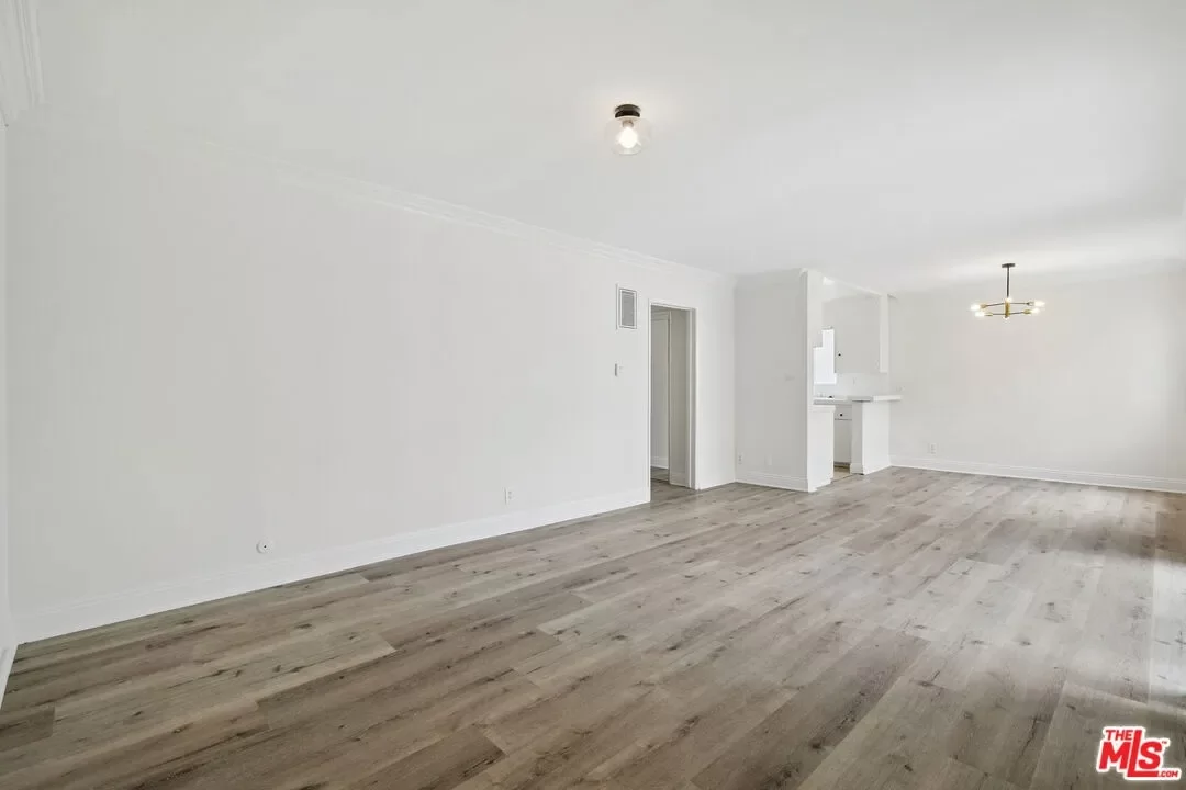 2BR Townhouse for Rent in West Hollywood, CA