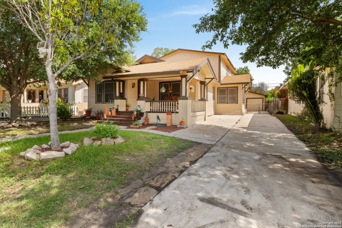 5BR House for Sale in San Antonio, TX
