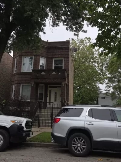 5BR Multi-Family for Sale in Chicago, IL