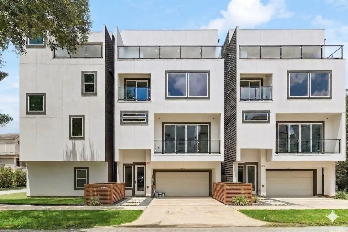 3BR Townhouse for Sale in Houston, TX