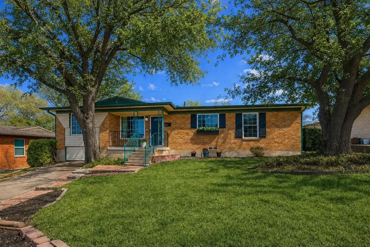 3BR House for Sale in Dallas, TX