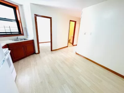 2BR House for Rent in New York, NY