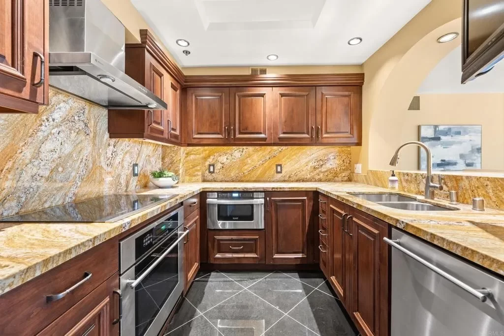 1BR Condo for Sale in San Diego, CA