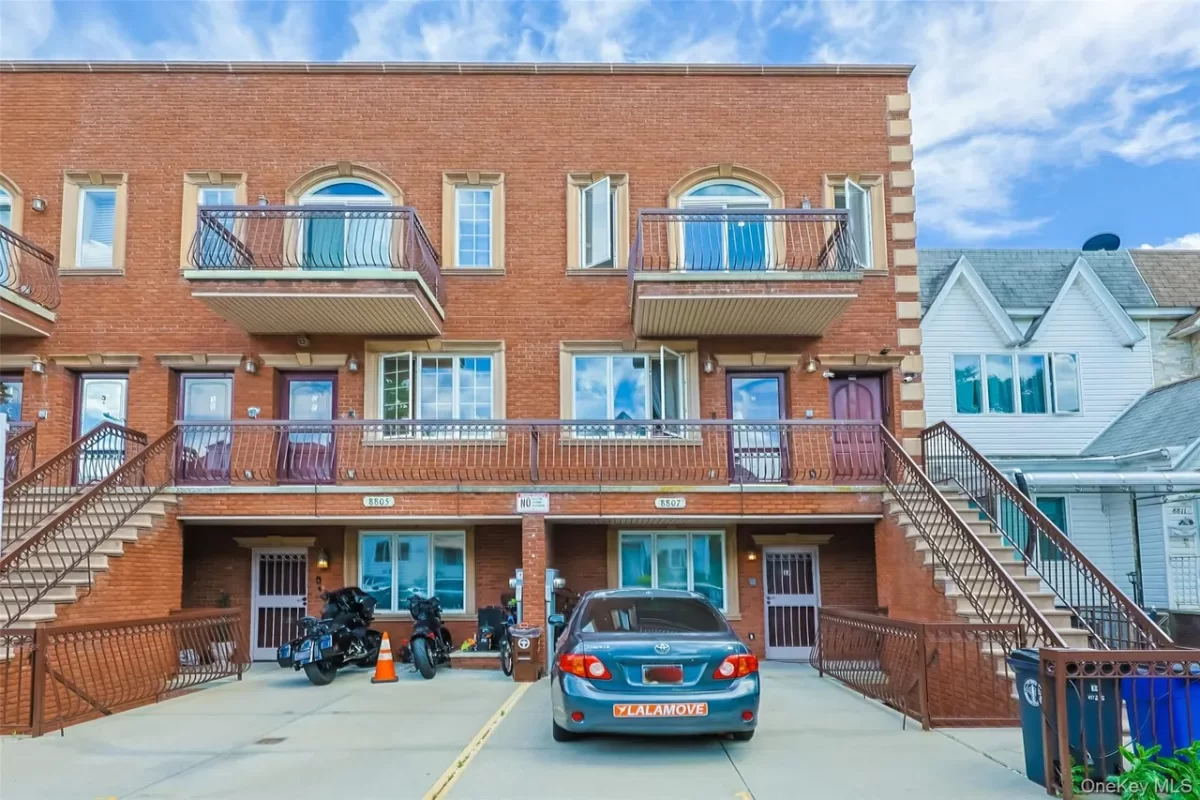 3BR Condo for Sale in Brooklyn, NY