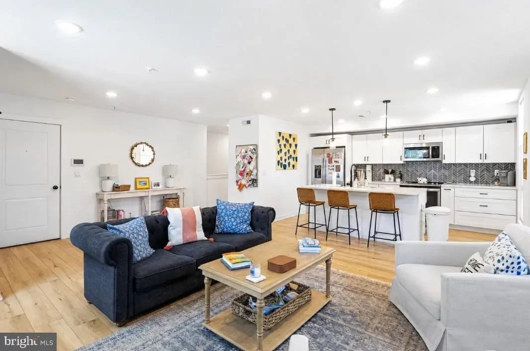 2BR Condo for Sale in Philadelphia, PA
