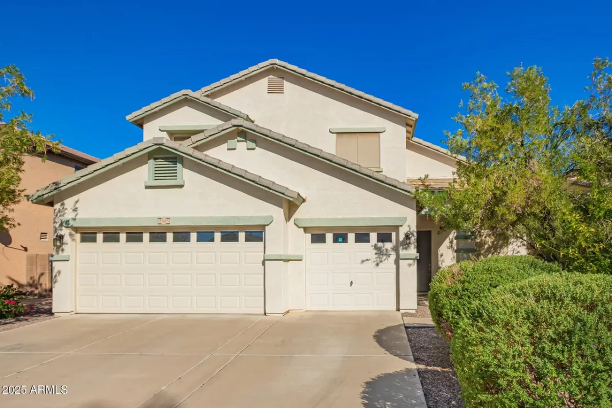 5BR House for Sale in Laveen, AZ