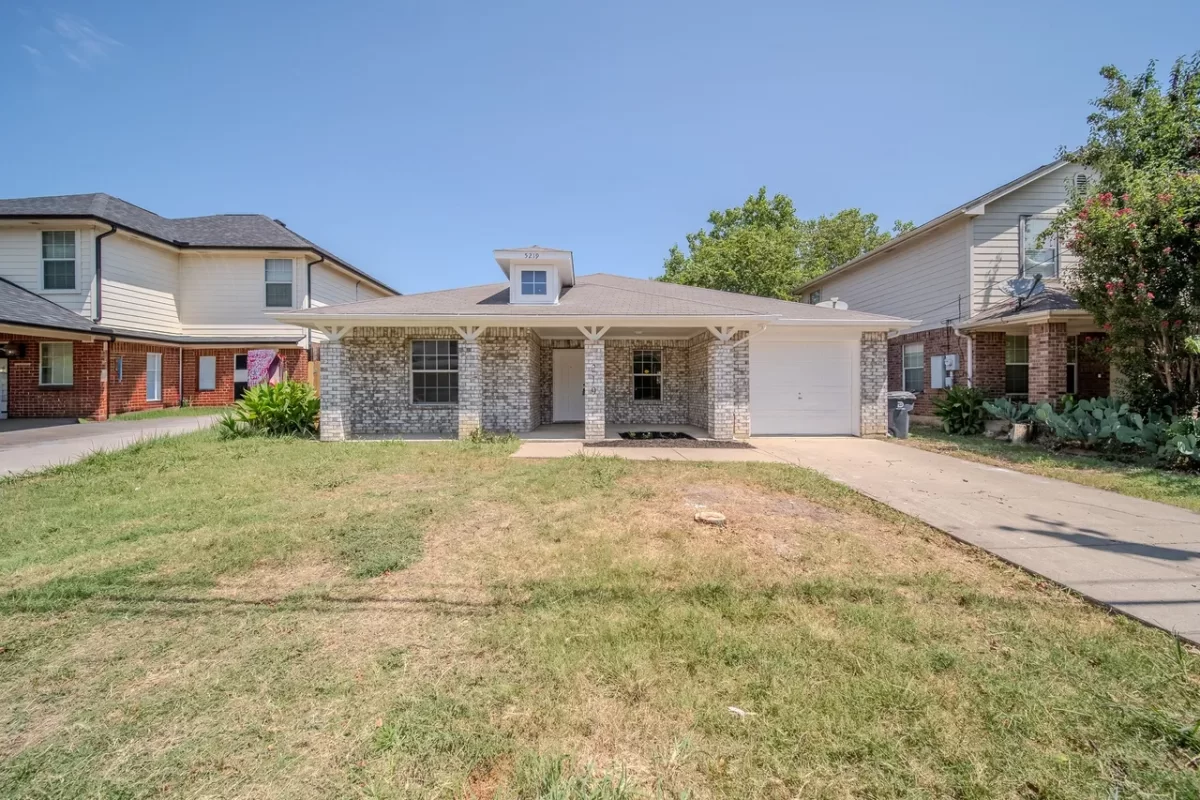 3BR House for Sale in Dallas, TX