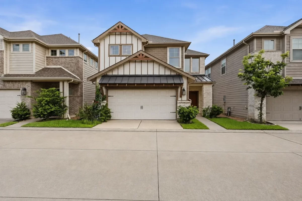 4BR House for Sale in Houston, TX