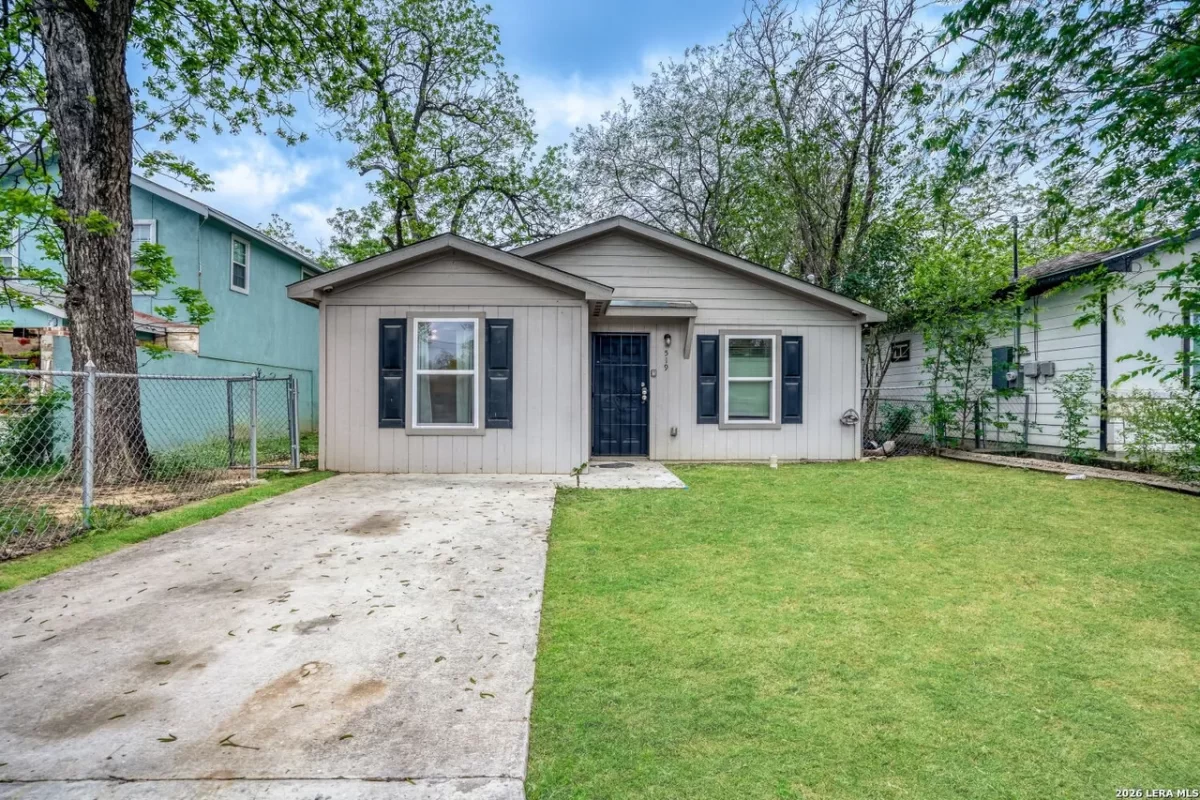 3BR House for Sale in San Antonio, TX