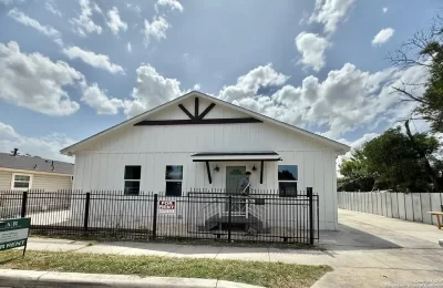 2BR House for Rent in San Antonio, TX