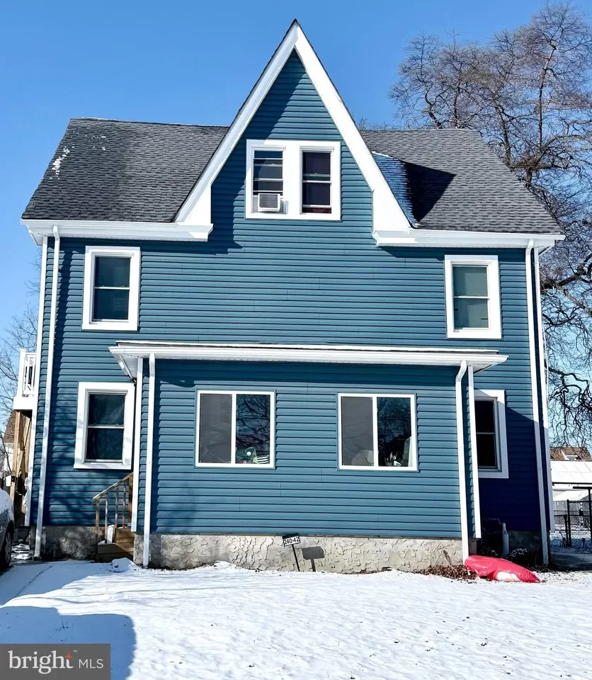 Multi-Family for Sale in Paulsboro, NJ