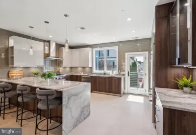 3BR Townhouse for Sale in Philadelphia, PA