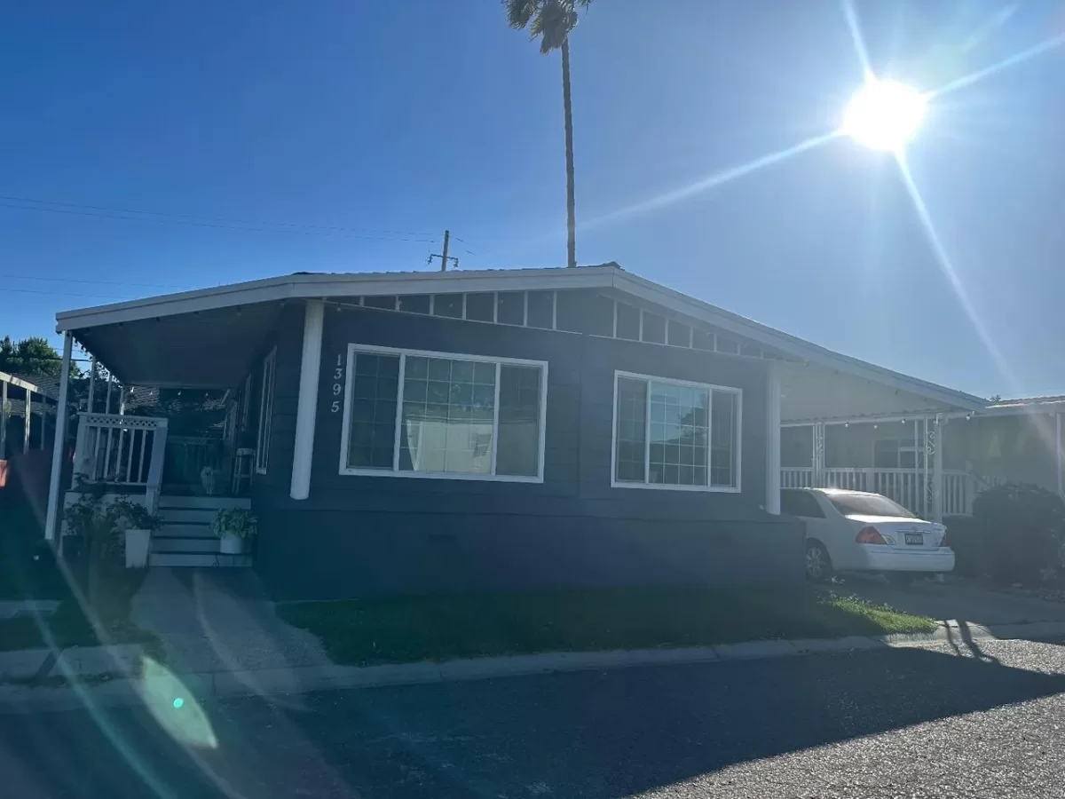3BR Mobile Home for Sale in San Jose, CA