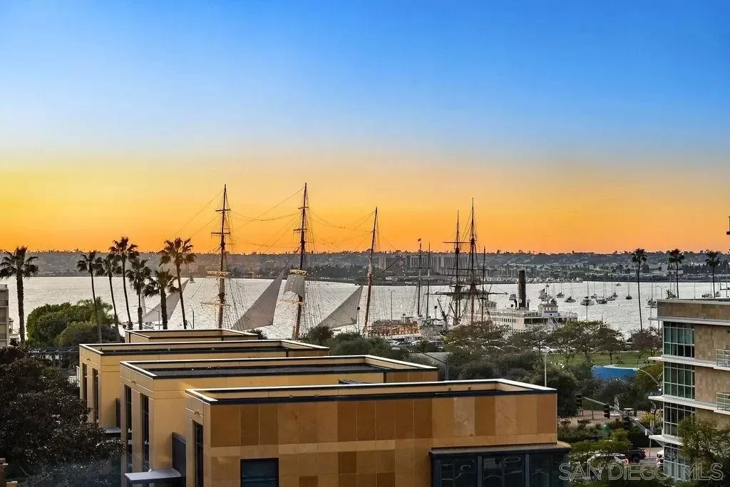 2BR Condo for Sale in San Diego, CA
