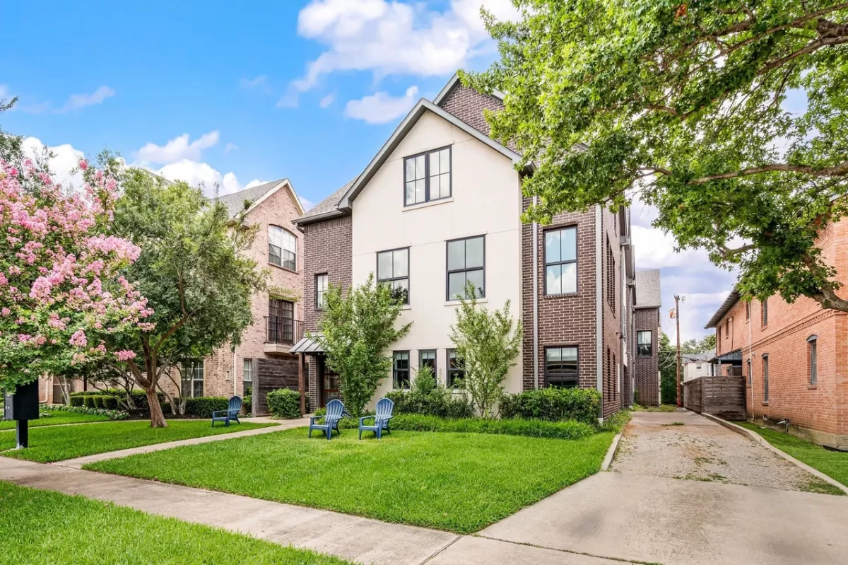 3BR Condo for Sale in University Park, TX