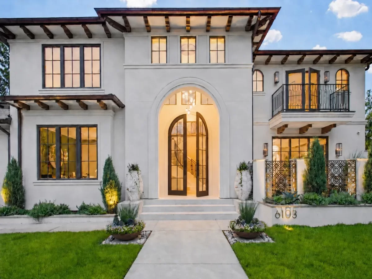 4BR House for Sale in Dallas, TX