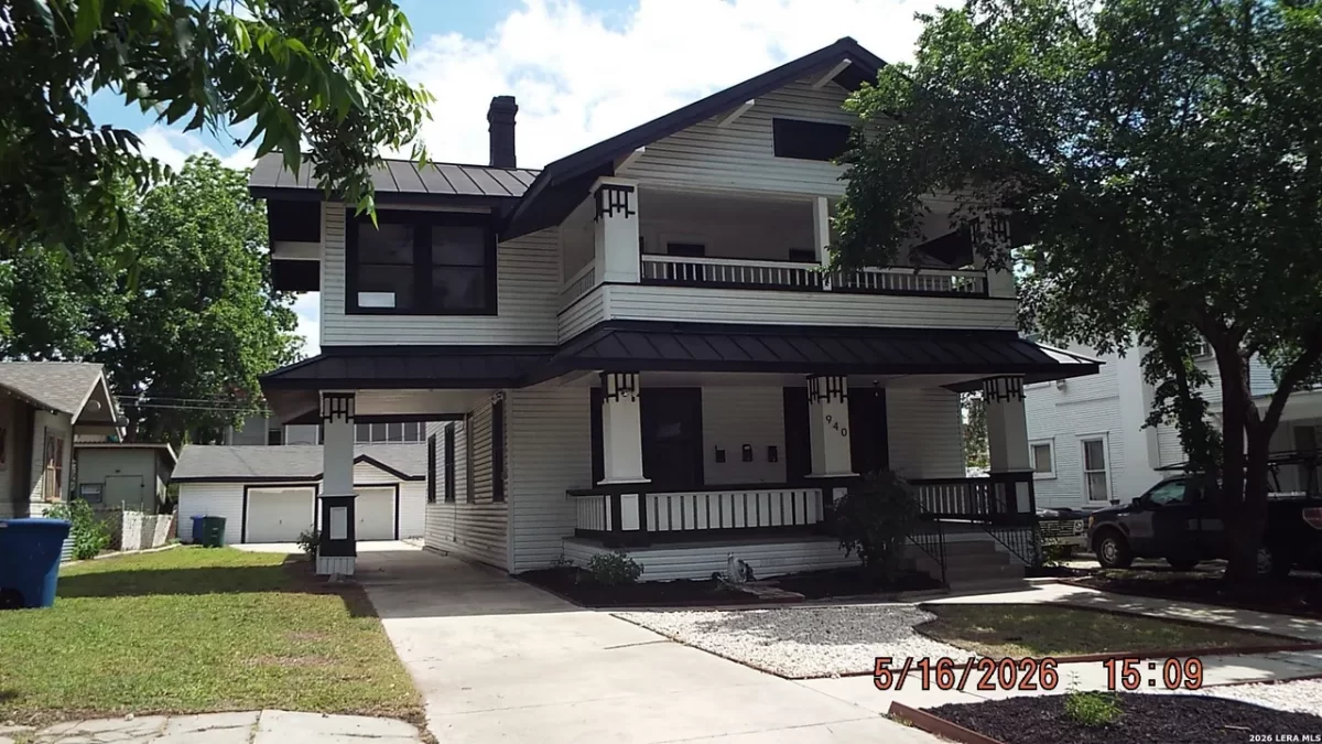 2BR House for Rent in San Antonio, TX