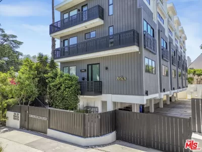 3BR Condo for Sale in Los Angeles, CA