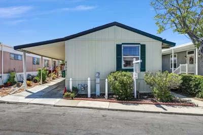 2BR Mobile Home for Sale in San Diego, CA