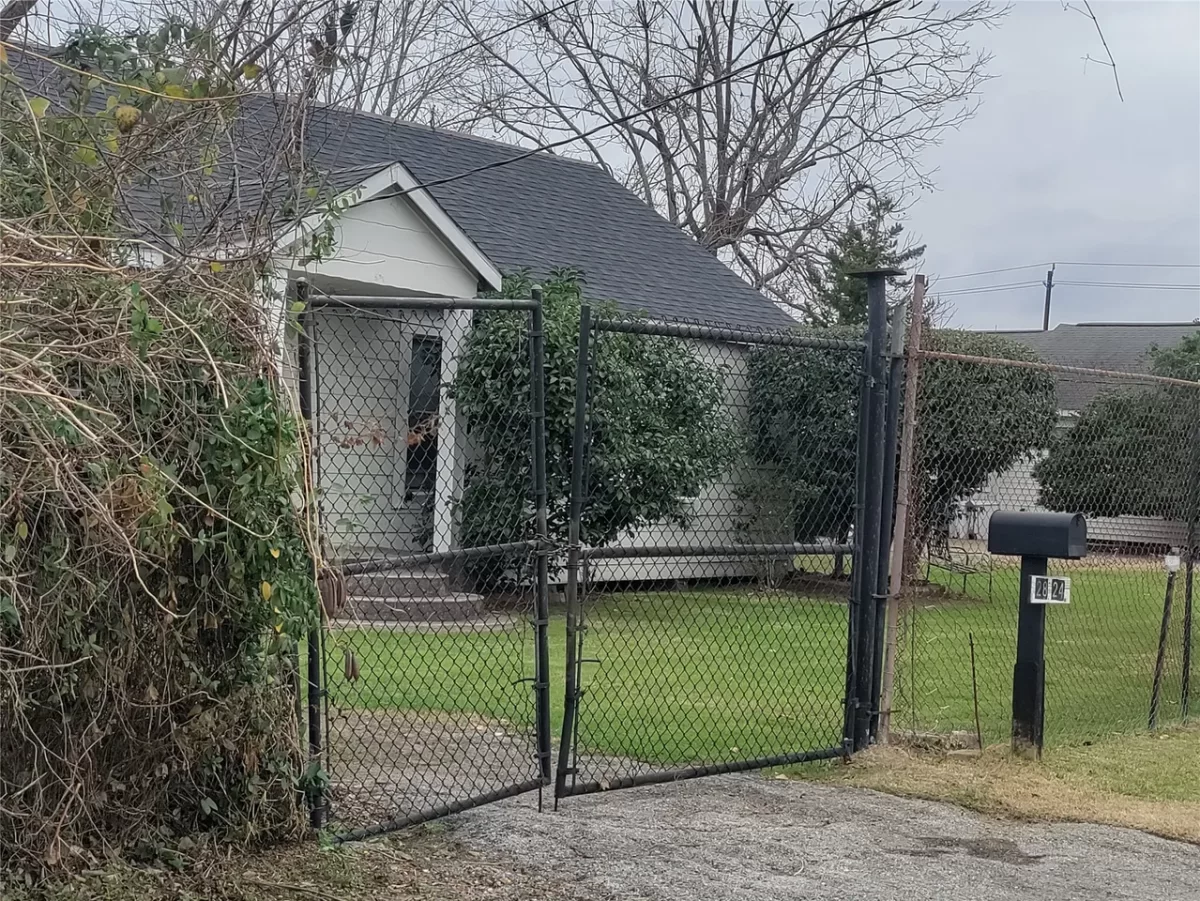 2BR House for Sale in Houston, TX