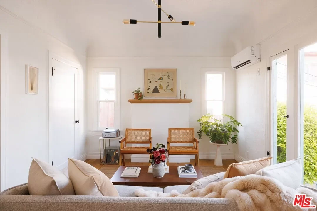 1BR Condo for Sale in Los Angeles, CA