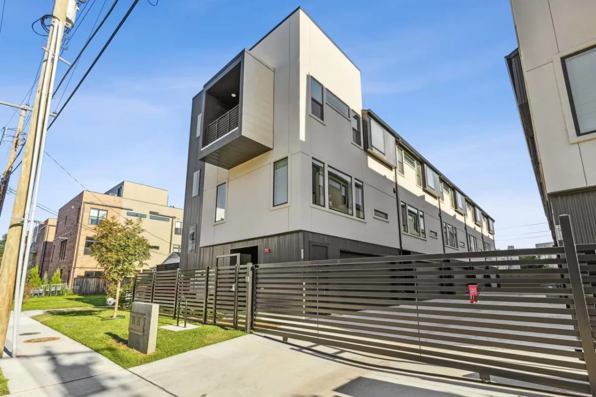 2BR Condo for Rent in Dallas, TX